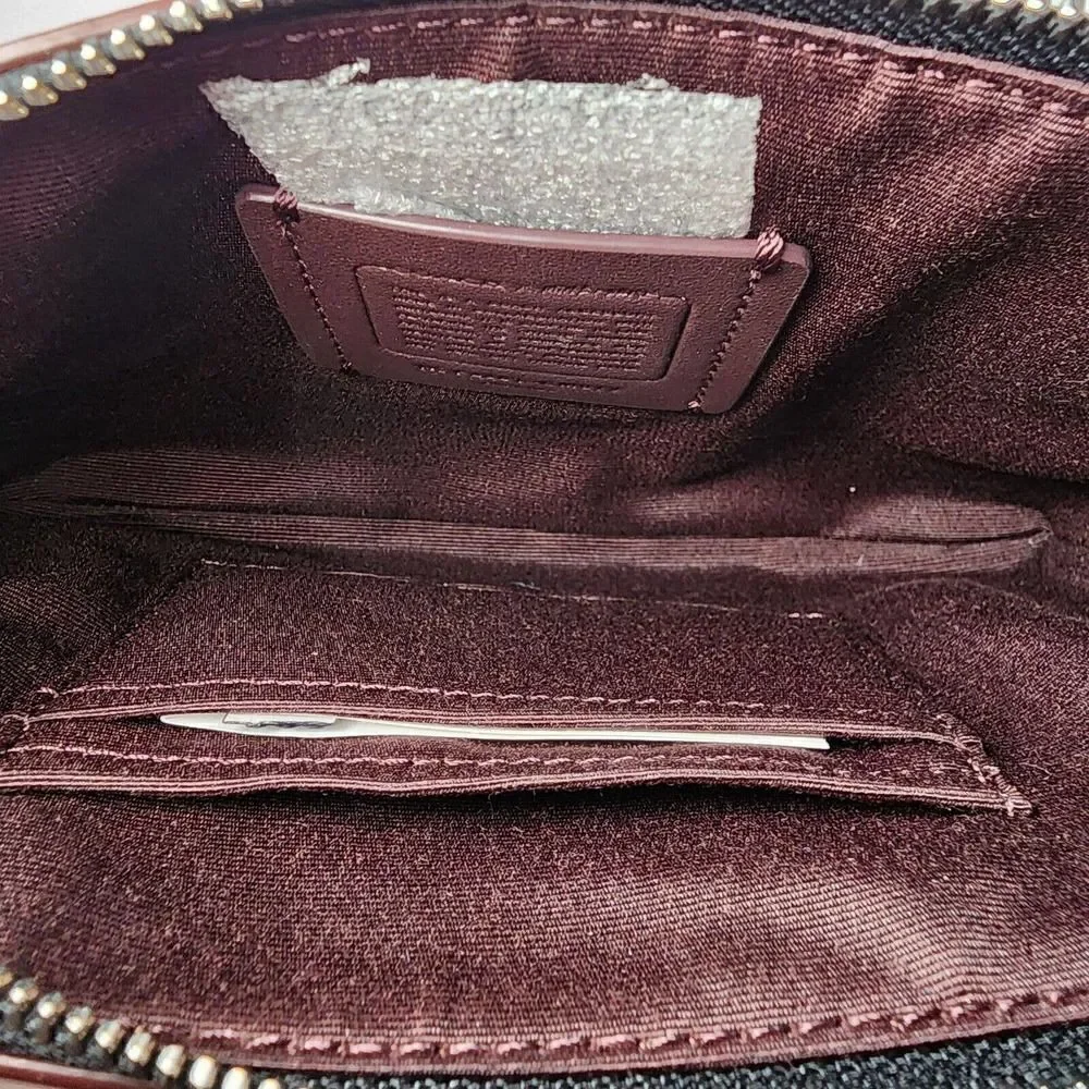 NWT CM673 Coach X Mint + Serf Large Corner Zip Wristlet In Signature Canvas